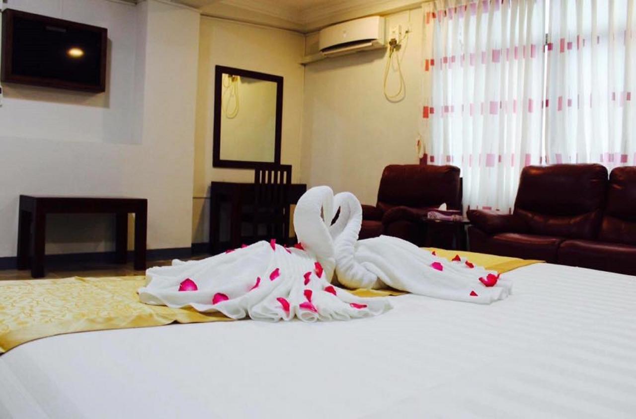 Lanmadaw Plaza Hotel China Town Rangoon Eksteriør billede