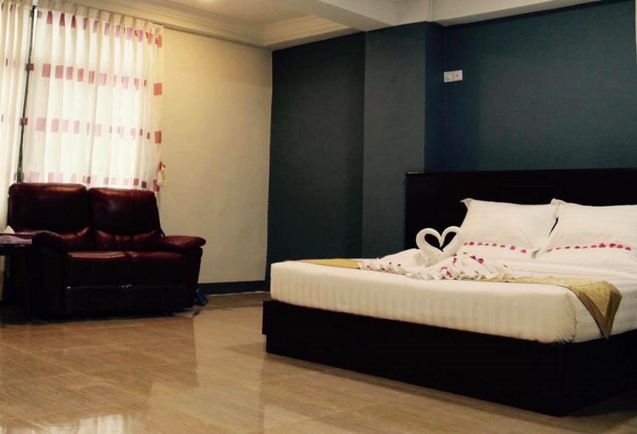 Lanmadaw Plaza Hotel China Town Rangoon Eksteriør billede